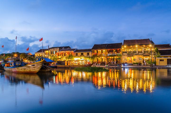Hotspot Matrix: Biến Chùm ảnh: Nắng nóng kinh thành cơ hội marketing đột phá